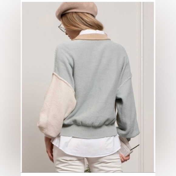 Blu Pepper Colour Block Sweater - Picture 2 of 11